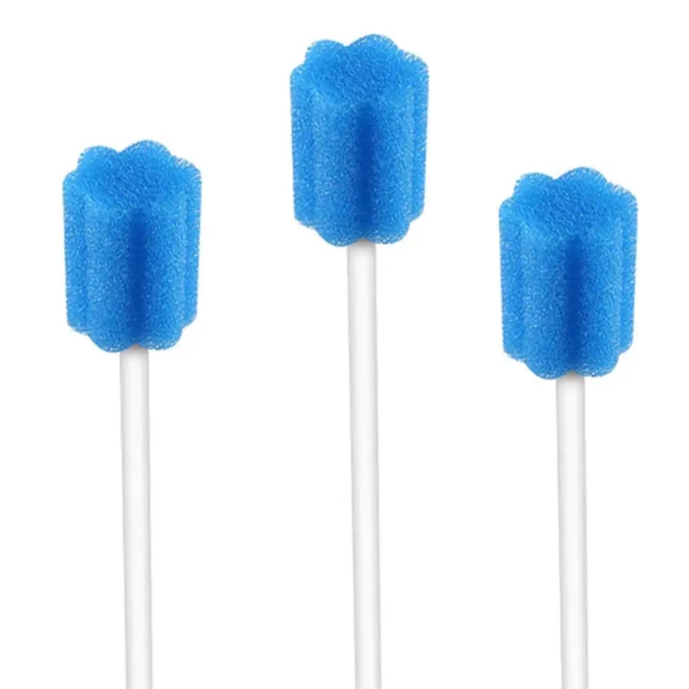 thumbnail image 1 of Hisopos de cuidado bucal desechables, azul, 100 unidades, bastón de esponja de limpieza desechable para ancianos, bastoncillo para el cuidado bucal, 1 of 5