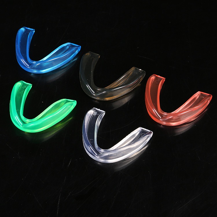 thumbnail image 3 of 5 Piezas protectores bucales deportivos YONGSHENG para adultos y jóvenes, 3 of 5