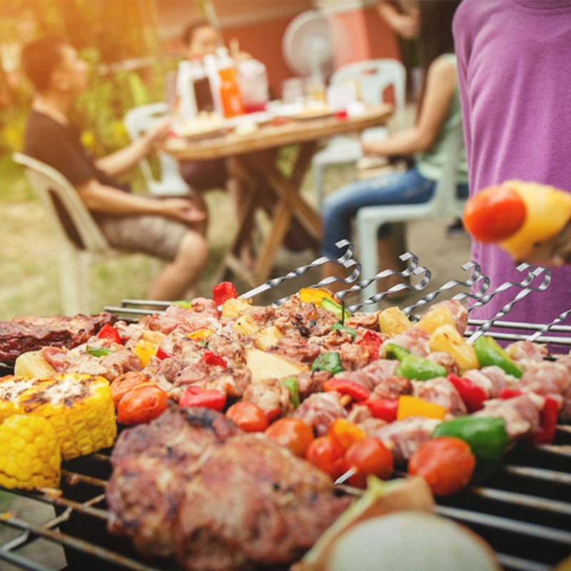 thumbnail image 4 of Juego de 12 brochetas de acero inoxidable para asar, brochetas largas, brochetas de kebab, brochetas de carne para fogata o cuenco para asar, 4 of 5