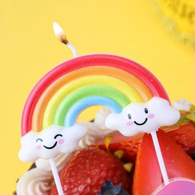 thumbnail image 4 of Juego de 5 velas de cumpleaños, vela sonriente Sun Rainbow Clouds, complemento de decoración de pasteles, 4 of 4