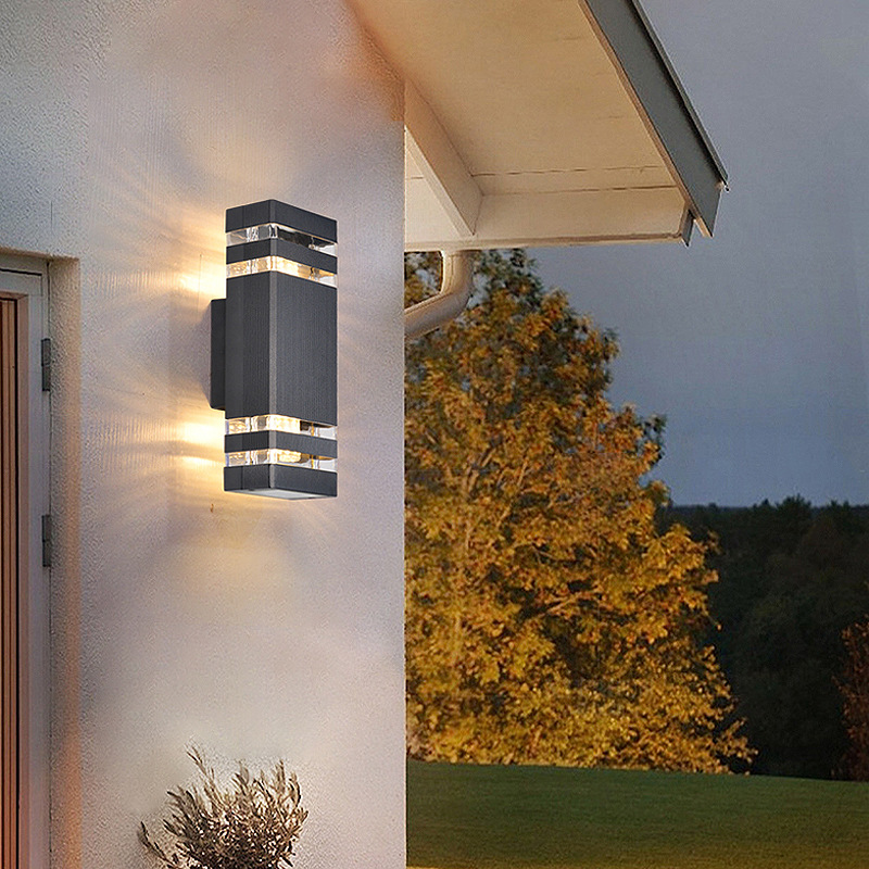 thumbnail image 2 of Apliques de Pared para Exteriores YONGSHENG Luz LED de Pared Exterior Negra Moderna 1 Paquete, 2 of 4