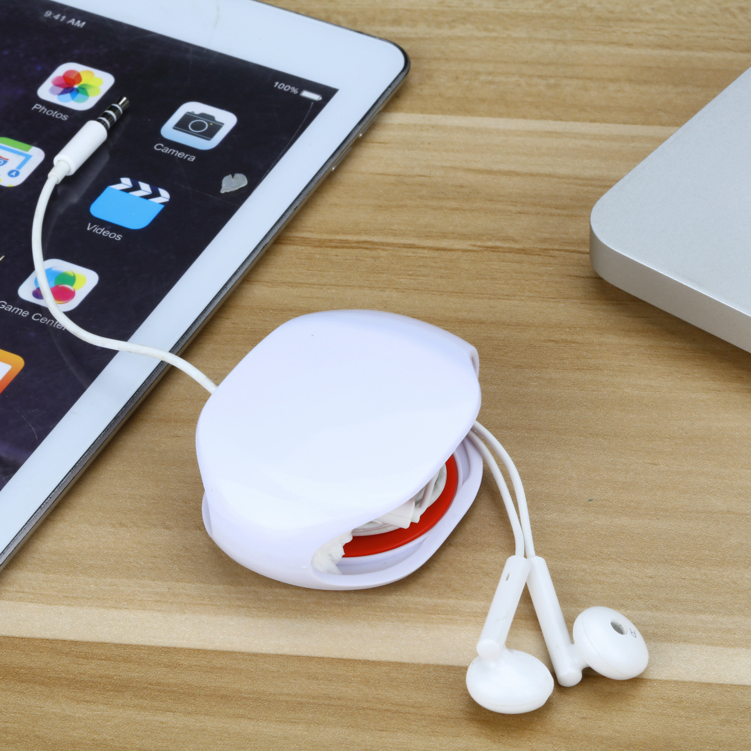 thumbnail image 1 of Caja de almacenamiento para auriculares YONGSHENG color blanco 2 uds., 1 of 4
