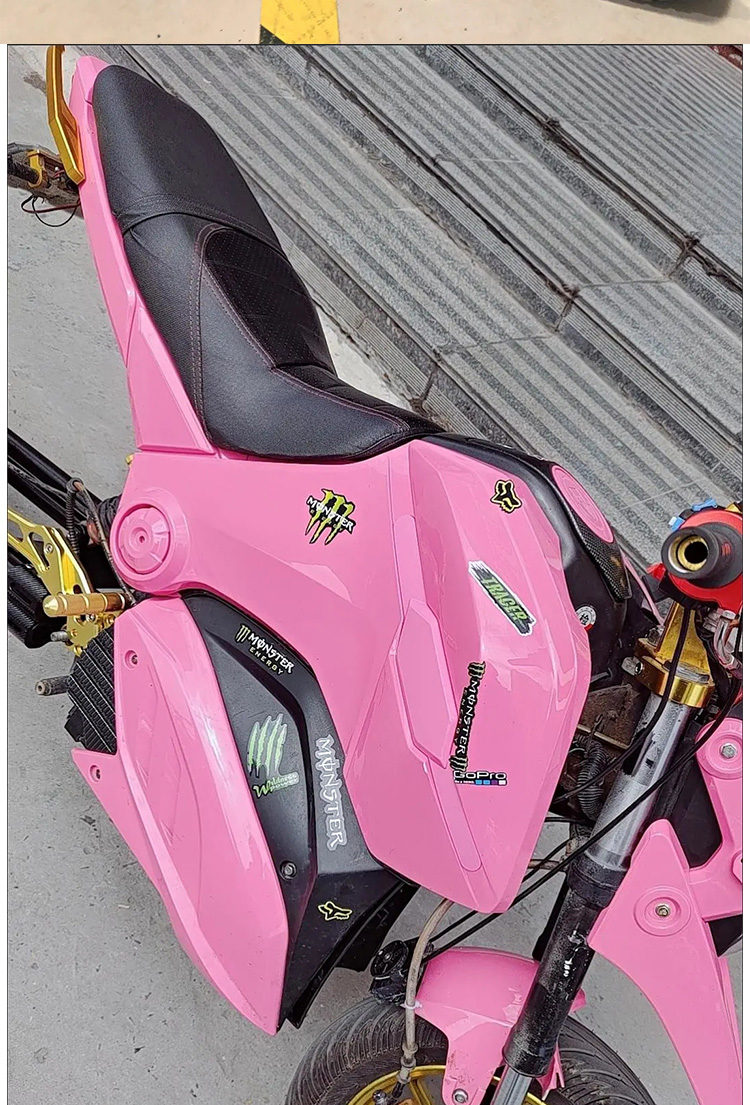 thumbnail image 2 of Pegatinas para Casco YONGSHENG Monster Energy Estilo A, 2 of 2