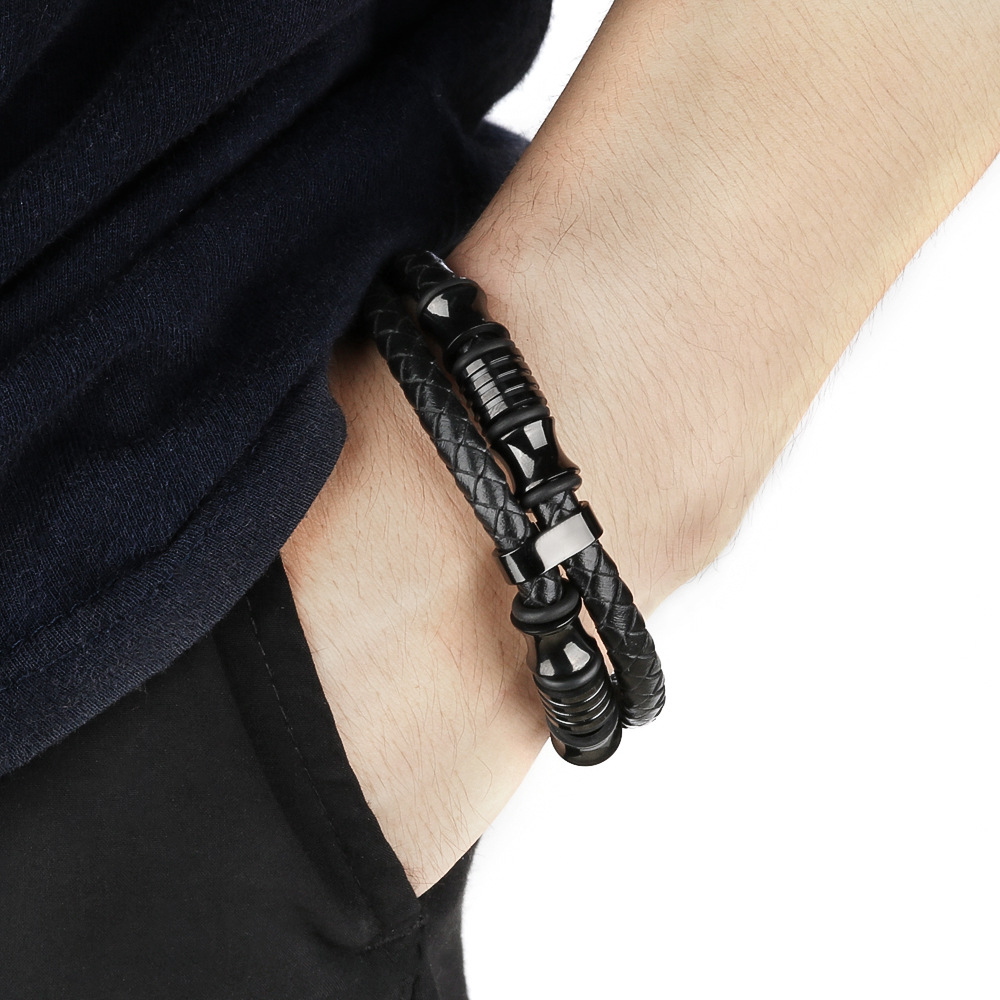 thumbnail image 3 of Pulsera de cuero YONGSHENG para hombre con cierre de acero inoxidable, 3 of 5