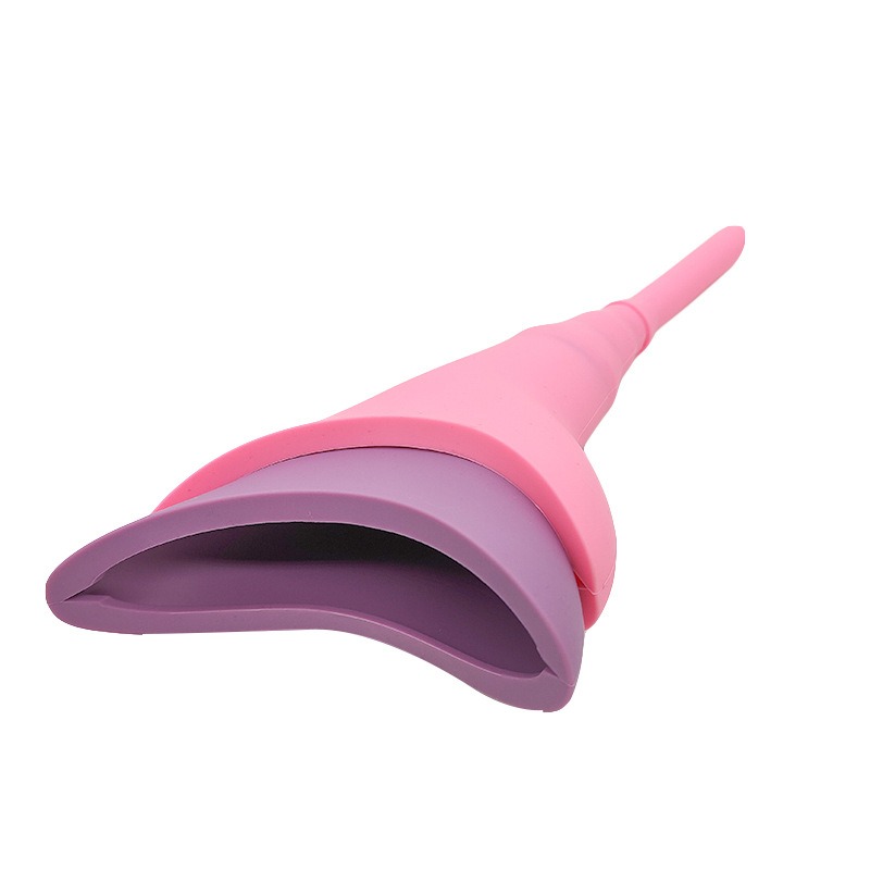 thumbnail image 3 of Orinal femenino, dispositivo para orinar femenino, embudo para orinar para mujeres, orinal portátil de silicona reutilizable para mujeres, orinal de viaje de pie para exteriores con bolsa (2, 3 of 4