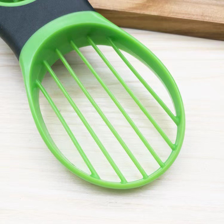 thumbnail image 4 of Rebanador de aguacate YONGSHENG 3 en 1 con recipiente para aguacate, 4 of 4