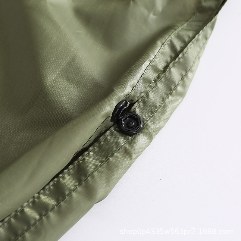 thumbnail image 3 of Poncho de lluvia con capucha YONGSHENG impermeable verde militar, 3 of 4