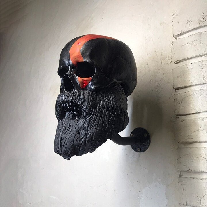 thumbnail image 2 of Soporte para casco calavera motocicleta calavera soporte para casco decoración de pared barbudo, 2 of 3