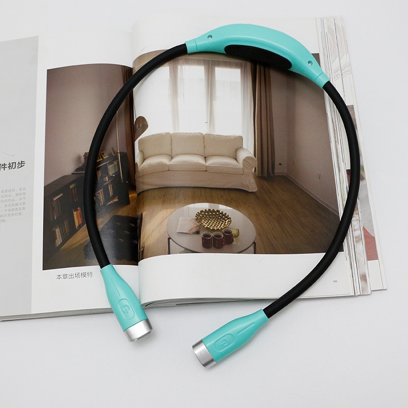thumbnail image 3 of Luz de lectura LED recargable YONGSHENG para cuello 3 niveles de brillo, 3 of 4