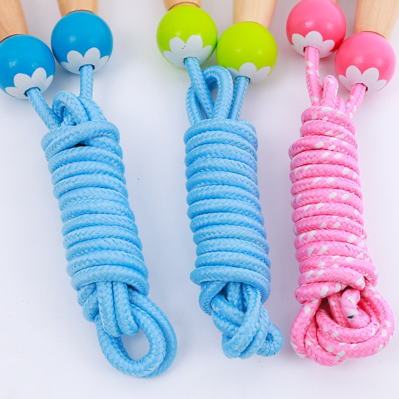 thumbnail image 4 of Cuerda de saltar de algodón azul para niños, cuerda de saltar ajustable con mango de madera, para actividades divertidas, ejercicio, 4 of 4