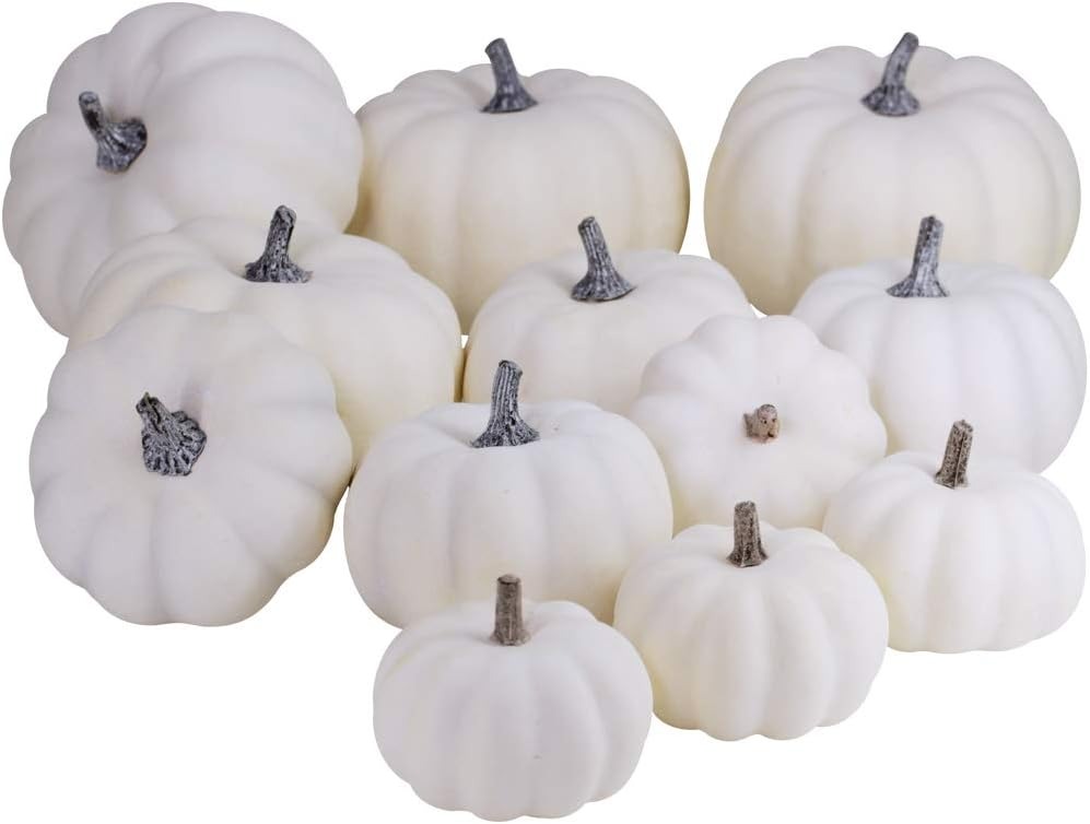 thumbnail image 1 of Calabazas artificiales blancas YONGSHENG 12 piezas de varios tamaños para Halloween y decoración de Acción de Gracias, 1 of 5