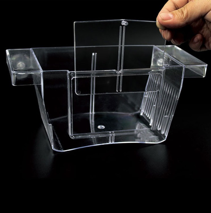 thumbnail image 4 of Caja de cría de peces acrílica YONGSHENG con ventosas para acuario criadero de peces tamaño pequeño (M), 4 of 5